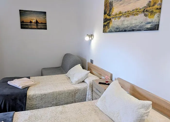 Chc-casa Cira 로스실로스